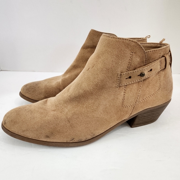 Old Navy Women's Tan Vegan Ankle Booties, Size 9 - Picture 4 of 11